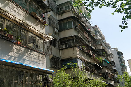 城南大同天下荆香苑3室2厅1卫135万117m2出售